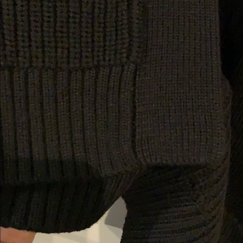 Aritzia Rourke Sweater Size XXS - Picture 5 of 10